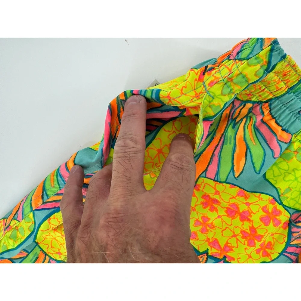 Chubbies Swim Trunks Mens Large Multicolor‎ Pineapple Floral Mesh Lined Shorts